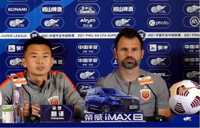 世界杯手机高清观看-不找双外援理由反怪场地不浇水 莱科抱憾三个门框